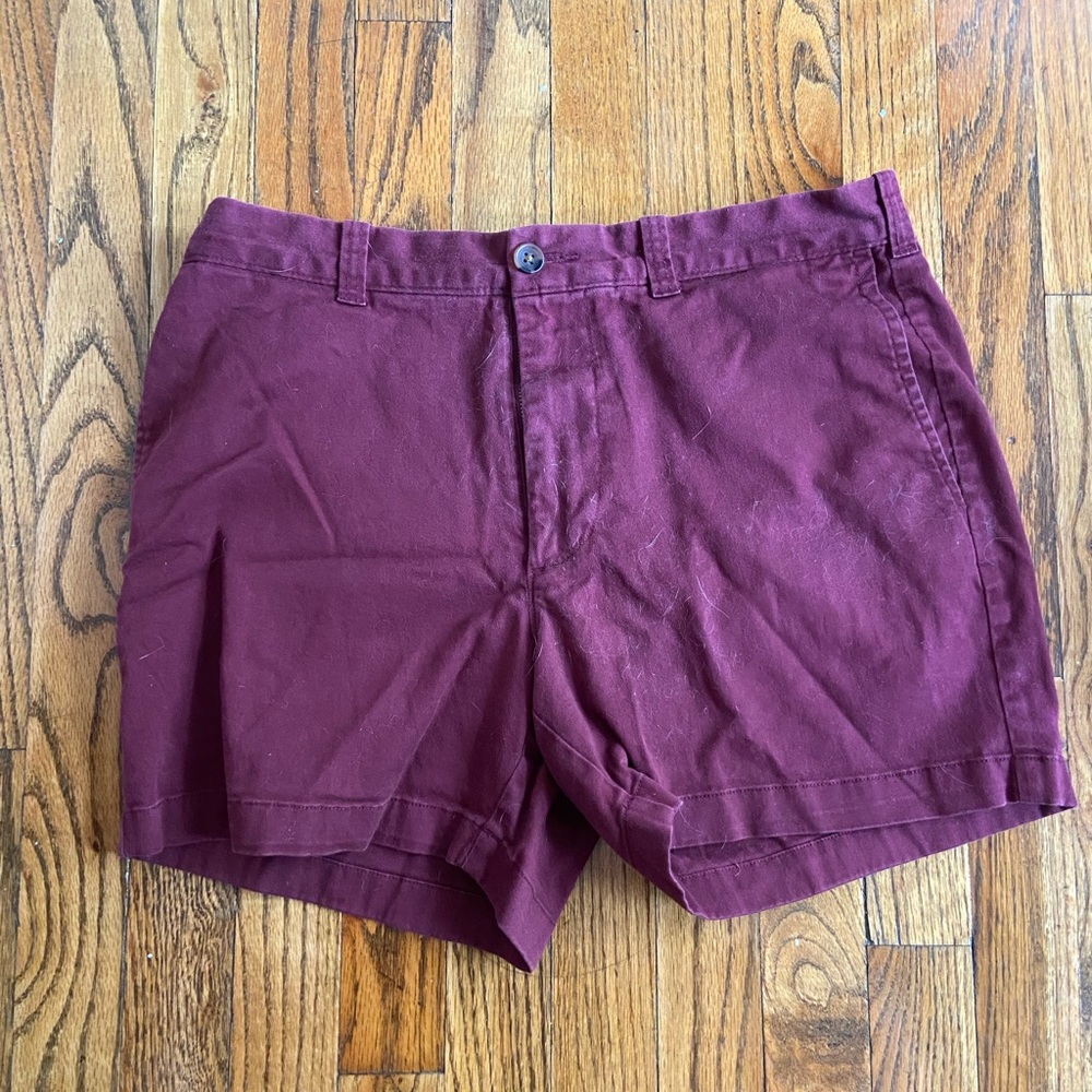 mens burgundy shorts 5” inseam